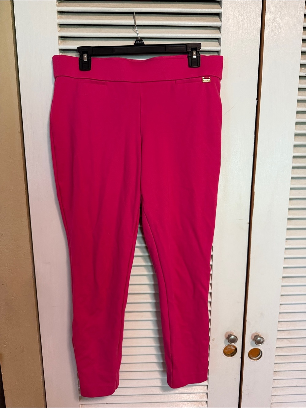 Anne Klein Bright Pink Pull-On Ankle Pants